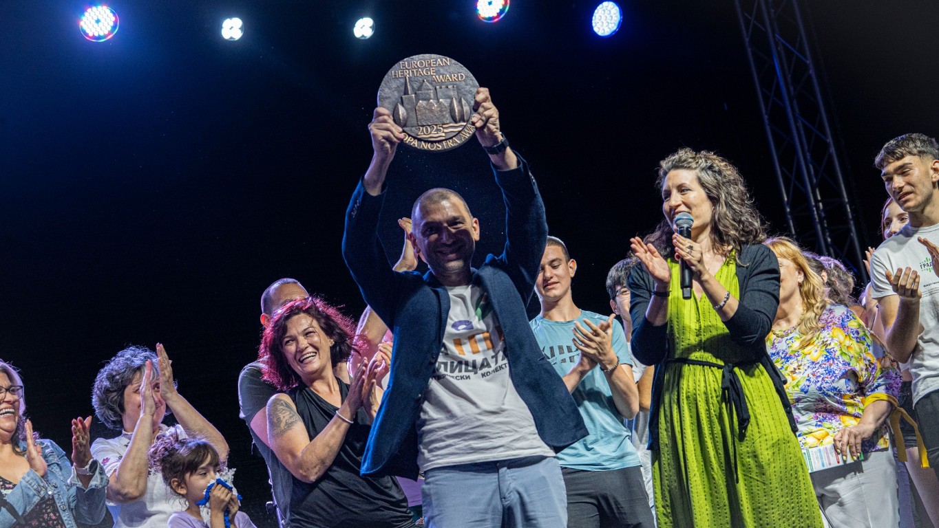 617804288_930399492992970_6072484540553335186_n