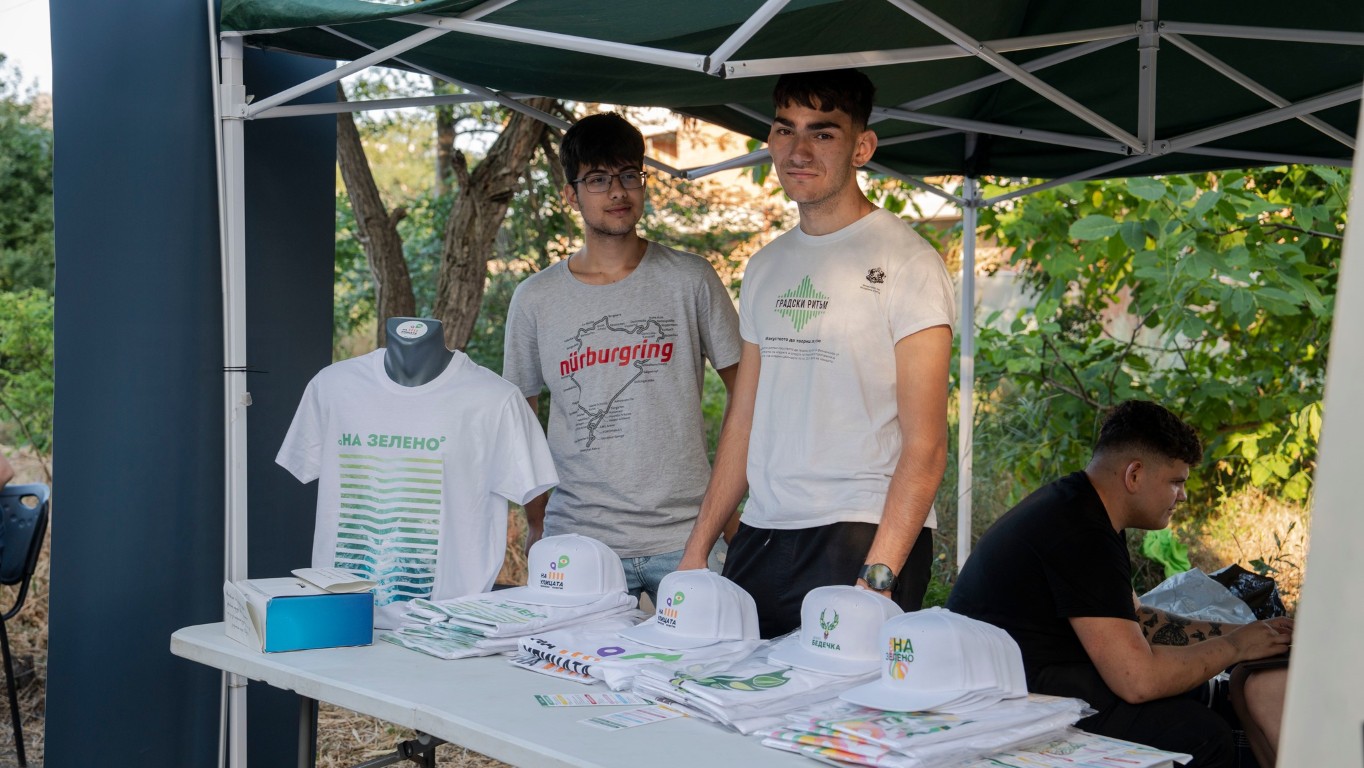 619900555_930399189659667_5447821778063472552_n